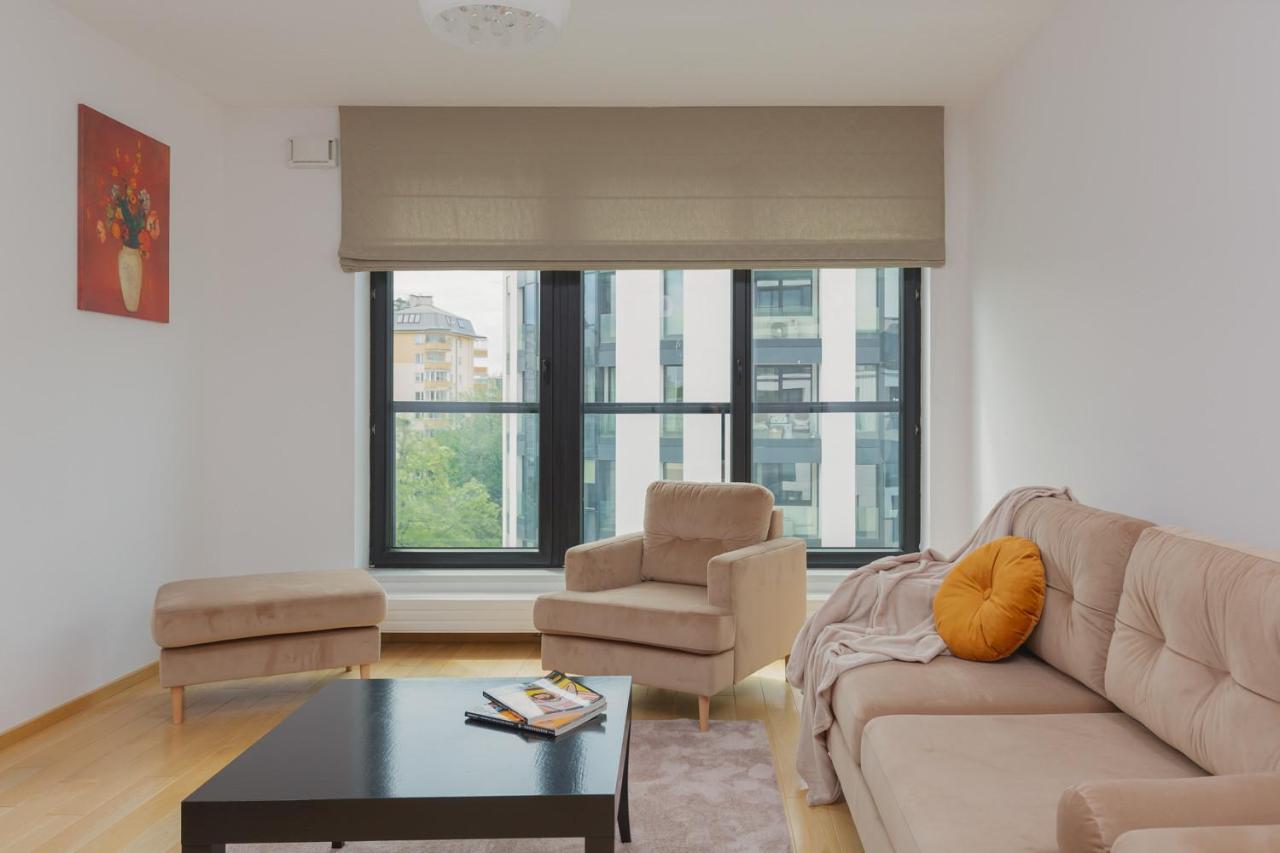 Dzielna Apartment Warsaw Wola By Noclegi Renters Buitenkant foto